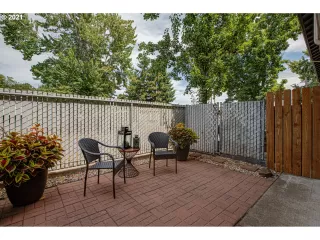 Photo #6: 21555303 Listing