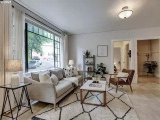 Photo #6: 21555652 Listing