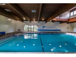 Photo #4: 21556186 Listing