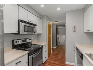 Photo #2: 21557020 Listing