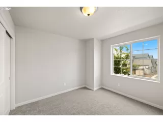 Photo #2: 21557706 Listing