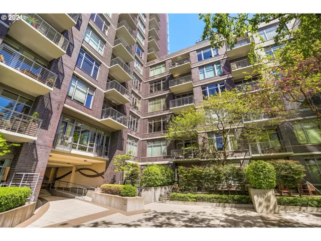 MLS: 21557866 Condo For Sale