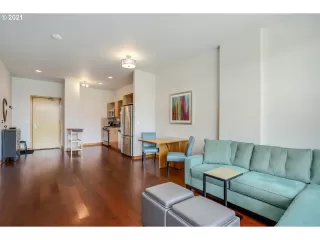 Photo #5: 21557866 Listing 