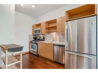 Photo #6: 21557866 Listing 