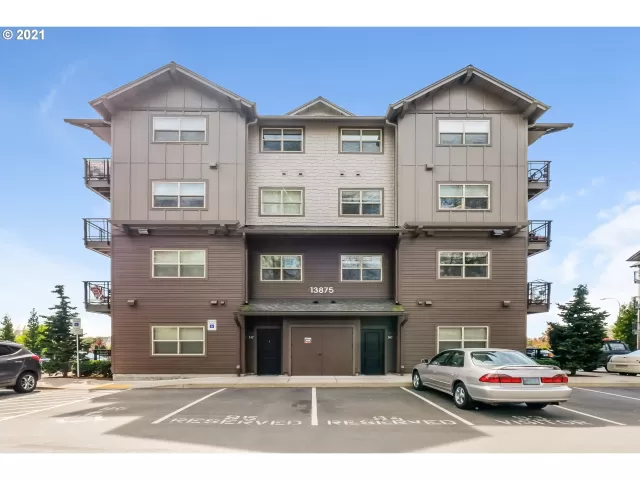 MLS: 21557884 Condo For Sale