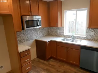 Photo #3: 21559113 Listing 