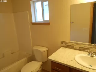 Photo #6: 21559113 Listing 
