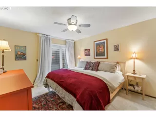 Photo #3: 21559193 Listing