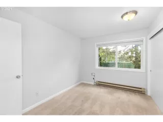 Photo #4: 21559260 Listing 