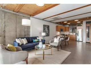 Photo #3: 21560005 Listing 