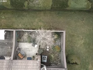 Photo #2: 21560239 Listing