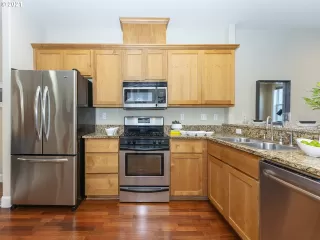 Photo #6: 21562932 Listing 