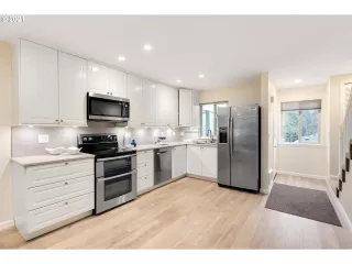 Photo #2: 21563197 Listing