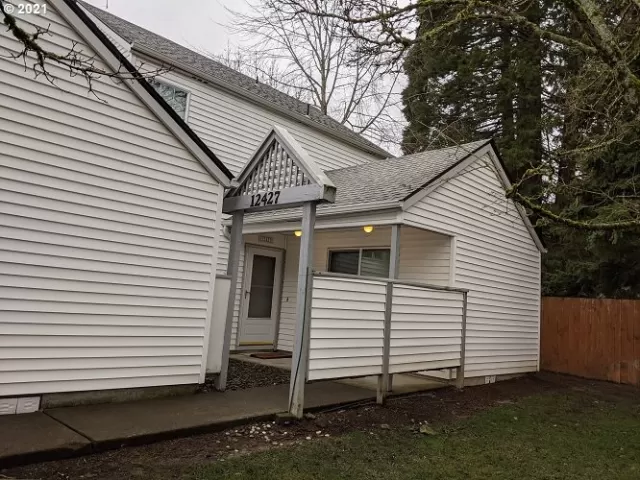 MLS: 21563479 Condo For Sale