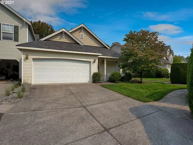 MLS: 21563704 Condo For Sale