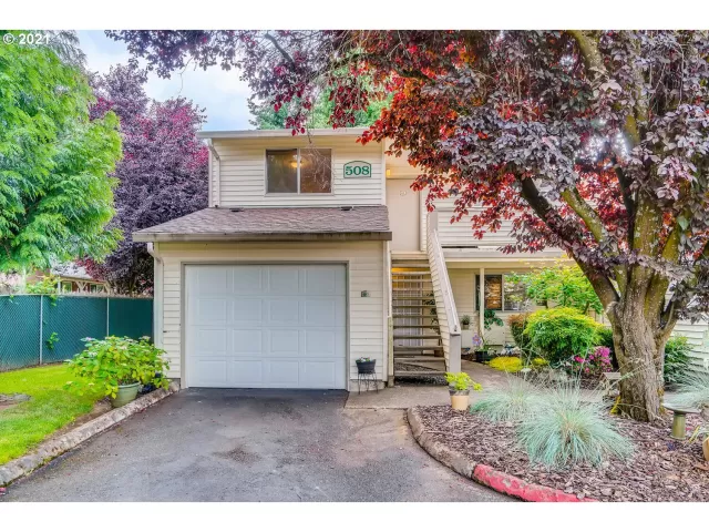 MLS: 21564115 Condo For Sale