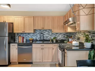 Photo #5: 21566988 Listing 