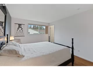 Photo #2: 21567198 Listing 