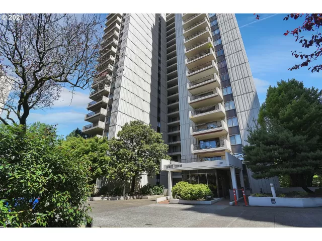 MLS: 21567307 Condo For Sale