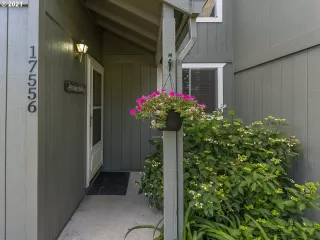 Photo #2: 21567520 Listing 