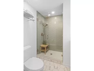 Photo #3: 21568073 Listing 