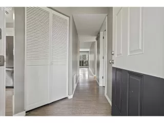 Photo #2: 21568450 Listing