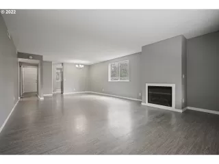 Photo #6: 21568450 Listing