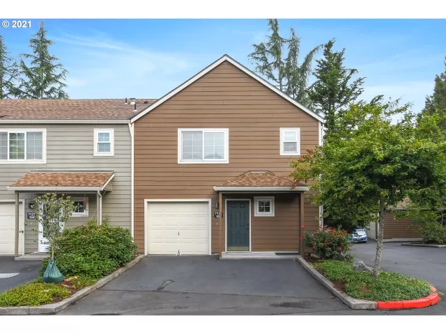 MLS: 21569353 Condo For Sale