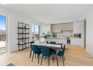 Photo #1: 21570466 Listing 