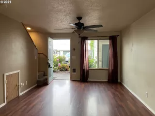 Photo #2: 21571697 Listing