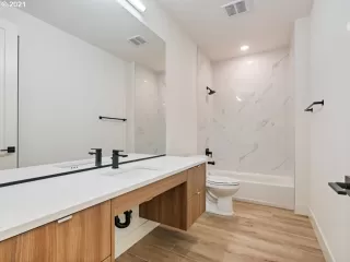 Photo #1: 21571767 Listing