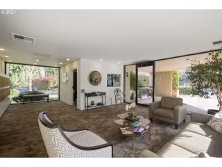 Photo #2: 21571894 Listing 