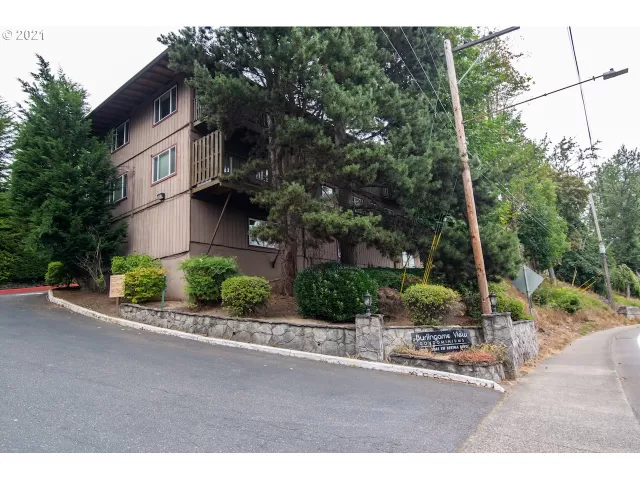 MLS: 21573518 Condo For Sale