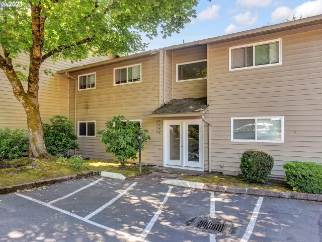 MLS: 21573619 Condo For Sale