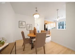 Photo #1: 21573723 Listing