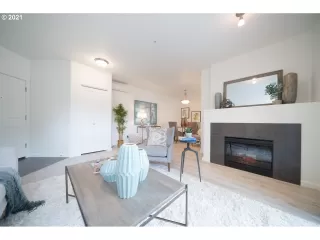 Photo #4: 21573723 Listing