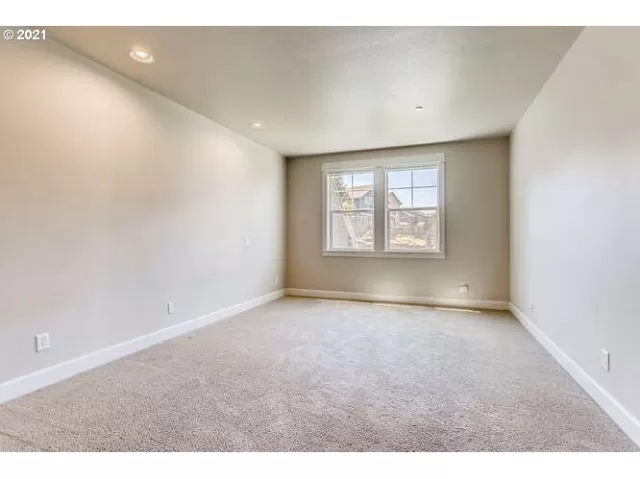 MLS: 21573799 Condo For Sale