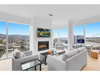 Photo #2: 21574219 Listing