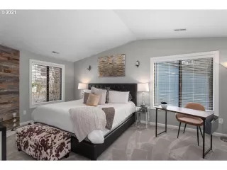 Photo #5: 21574989 Listing