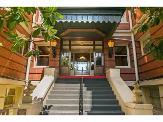 Photo #1: 21576157 Listing