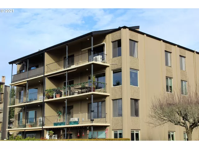 MLS: 21576336 Condo For Sale