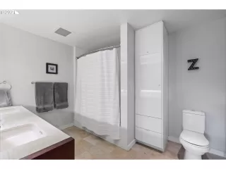 Photo #1: 21576604 Listing