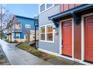 Photo #2: 21577757 Listing 