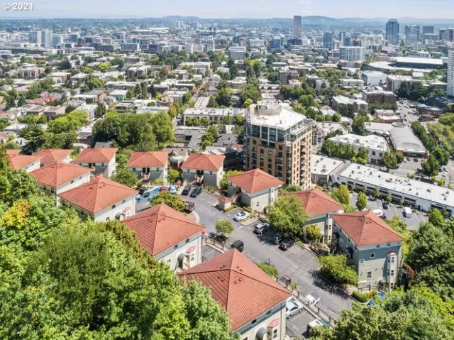 MLS: 21578149 Condo For Sale