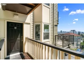 Photo #2: 21578149 Listing 