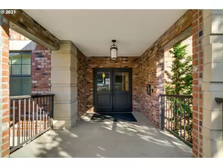 Photo #1: 21578773 Listing