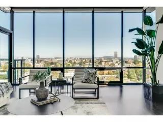 Photo #5: 21578773 Listing