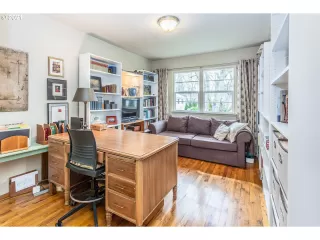 Photo #6: 21579080 Listing