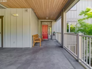 Photo #2: 21579788 Listing