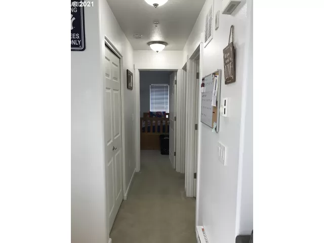 MLS: 21580133 Condo For Sale